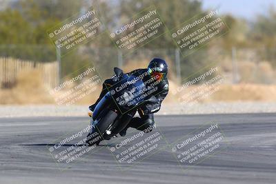 media/Jan-14-2024-SoCal Trackdays (Sun) [[2e55ec21a6]]/Turn 2 (1025am)/